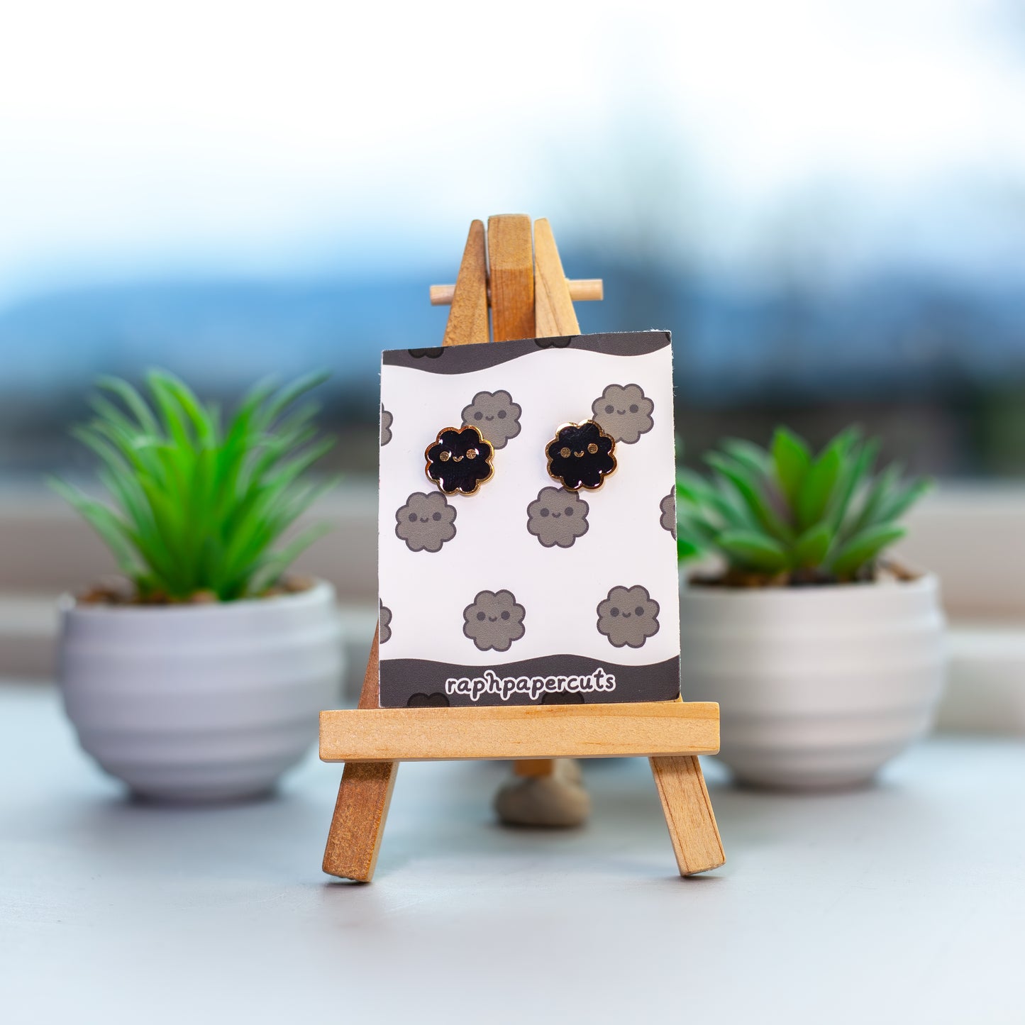 Susuwatari Earrings