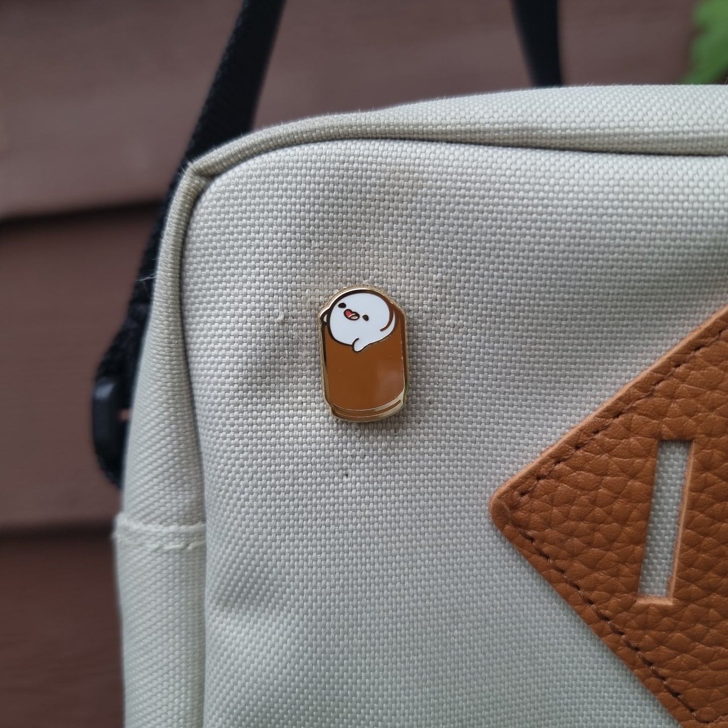 Warawara Enamel Pin